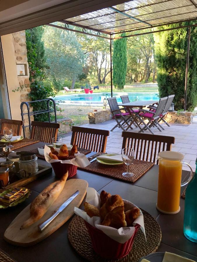 Bed and Breakfast Domaine Du Commandeur Mondragon Esterno foto