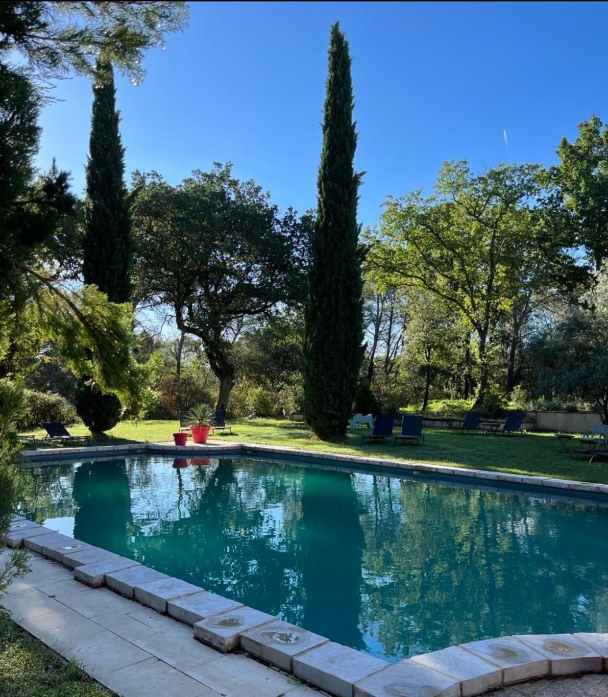 Bed and Breakfast Domaine Du Commandeur Mondragon Esterno foto