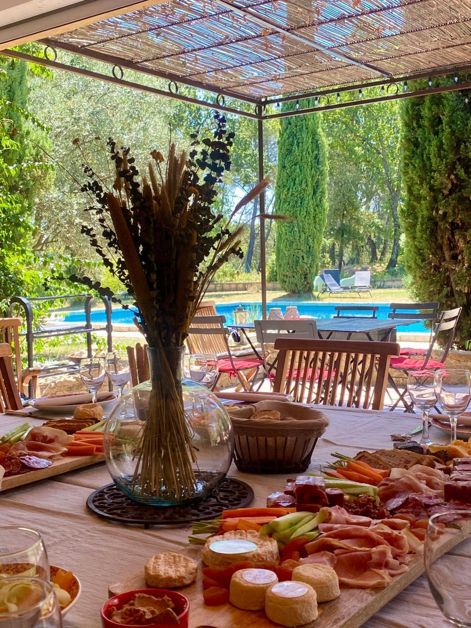 Bed and Breakfast Domaine Du Commandeur Mondragon Esterno foto