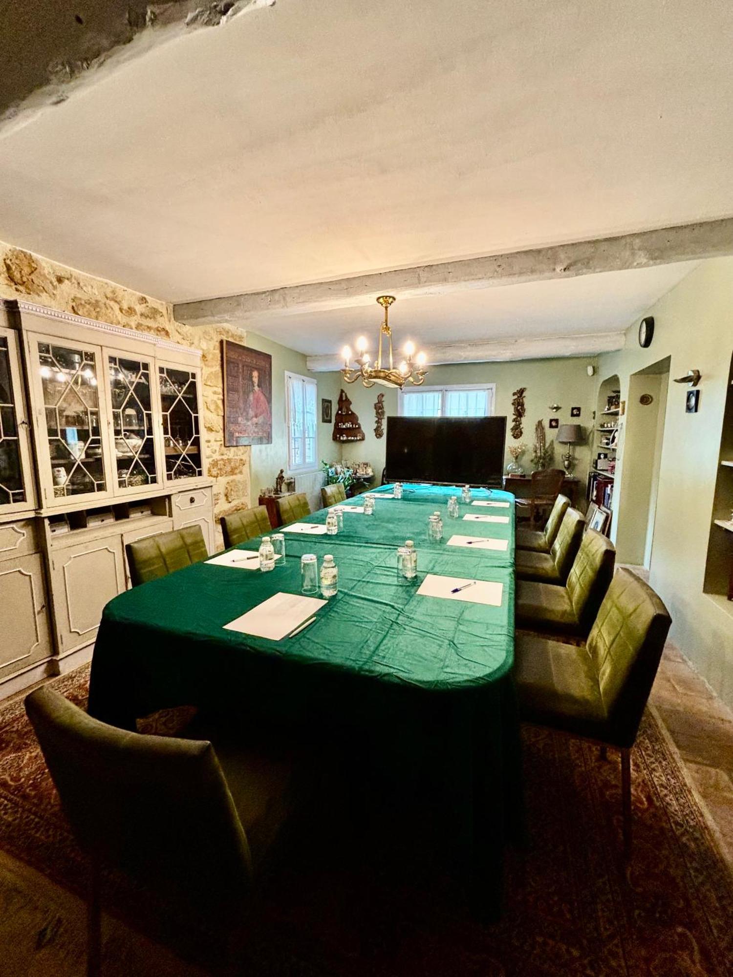 Bed and Breakfast Domaine Du Commandeur Mondragon Esterno foto